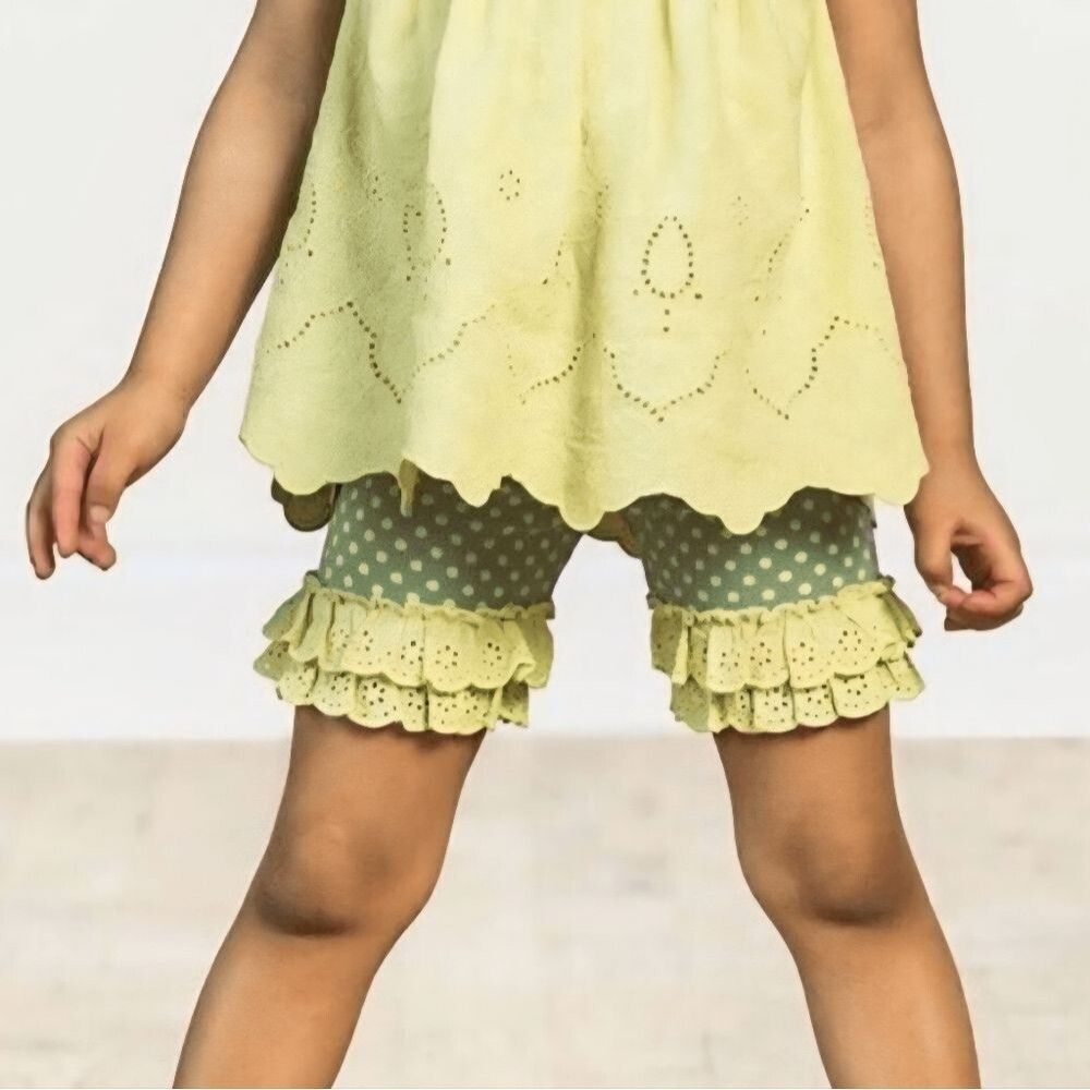 Matilda Jane Girls Shorts Playful Green Yellow Polka Dots & Ruffled Hem Size 8 - Picture 9 of 11